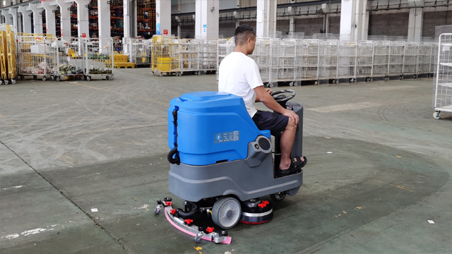 潔臣士工業(yè)掃地機(jī)，工商業(yè)高效清潔神器